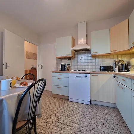Casa de Férias Maison Confort Avec Jardin, à 1km De La Saint-Hilaire-de-Riez