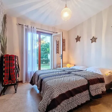 Casa de Férias Maison Confort Avec Jardin, à 1km De La