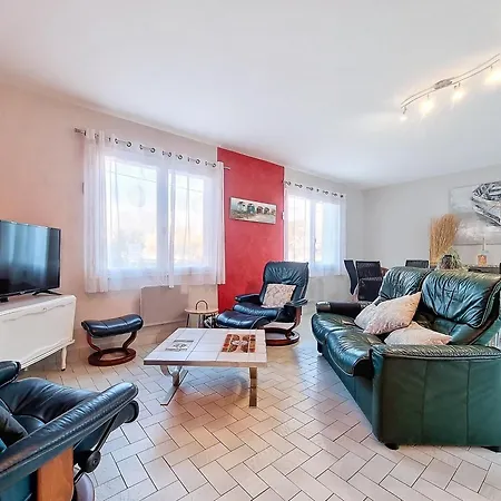 Prázdninový dům Maison Confort Avec Jardin, A 1km De La Saint-Hilaire-de-Riez