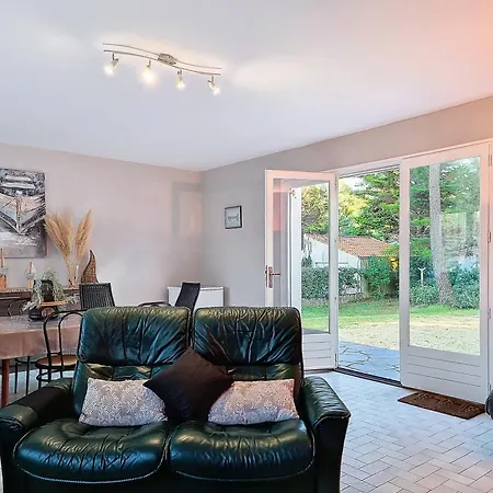 Hébergement de vacances Maison Confort Avec Jardin, à 1km De La *