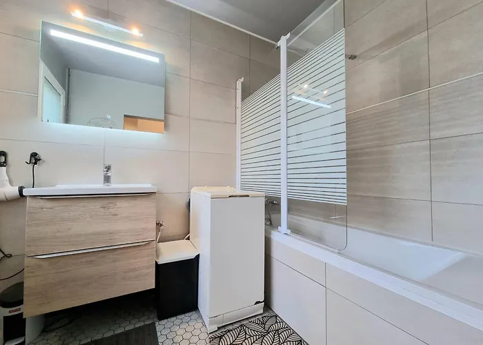 Maison Confort Avec Jardin, à 1km De La Hébergement de vacances