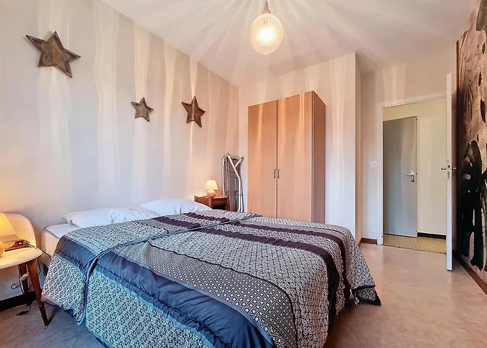 Hébergement de vacances Maison Confort Avec Jardin, à 1km De La